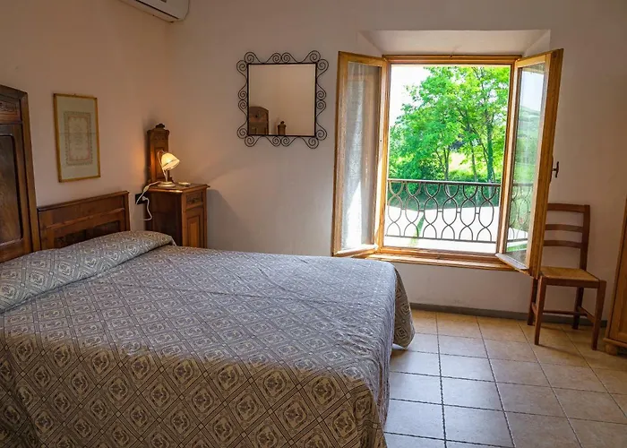 Contea Di Val D'amone