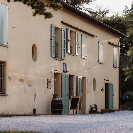 Contea Di Val D'amone ファームステイ *