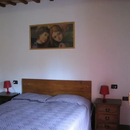 Contea Di Val D'amone ファームステイ