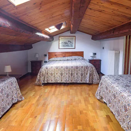 Contea Di Val D'amone