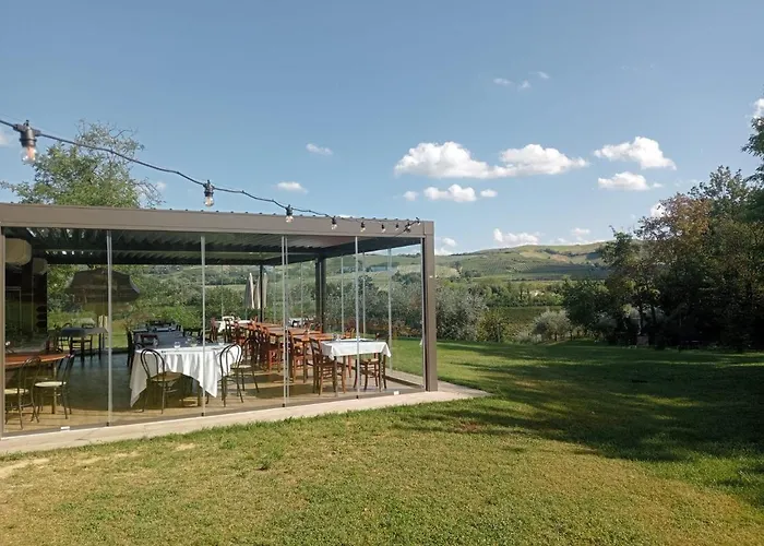 Contea Di Val D'amone Séjour à la ferme